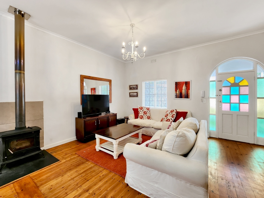 3 Bedroom Property for Sale in Claremont Western Cape